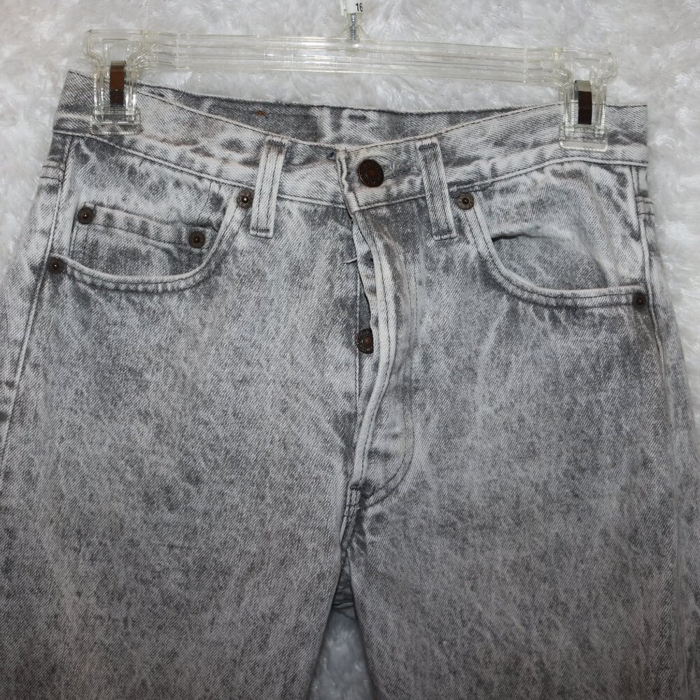 Levi's 501 vintage acid washed jeans size 28x32 in incredible condition - Picture 2 of 7